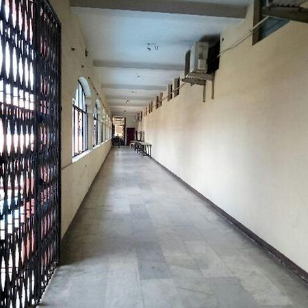Hotel Blue Star Salem Ngoại thất bức ảnh